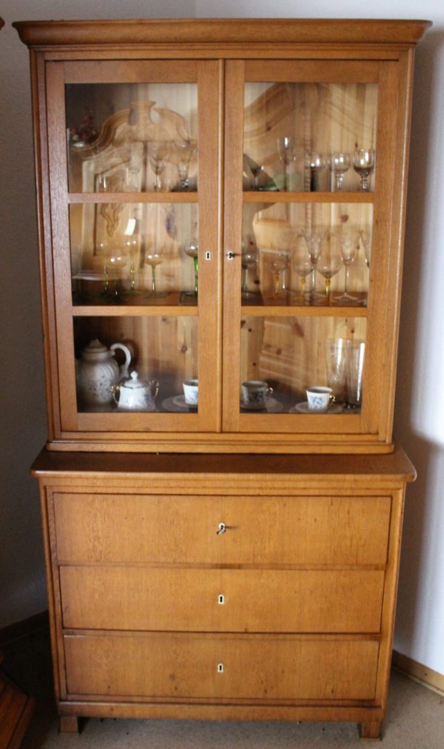 Vitrinenaufsatzkommode Biedermeier Eiche
