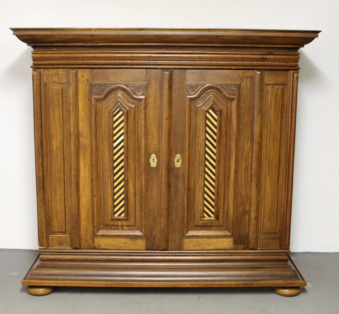 Eiche Barock Schrank vermutlich Vogelsberg