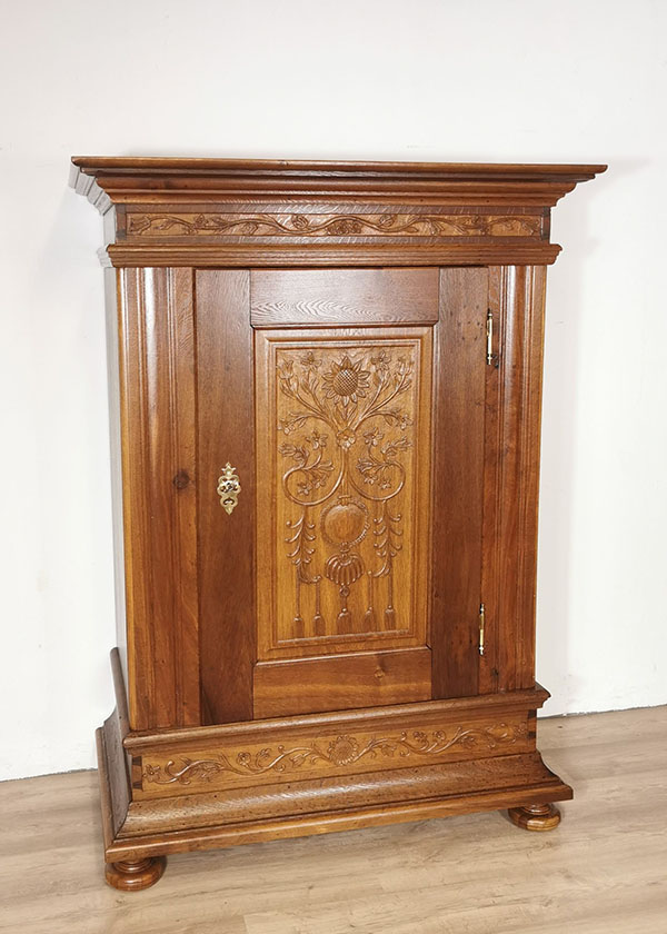 Eintüriger Eiche Schrank Biedenkopf um 1760