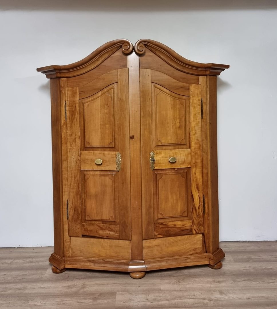 Barock Bodensee Schrank Birnbaum