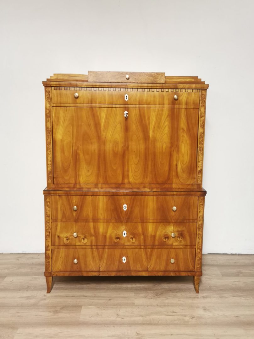 Biedermeier Sekretär Kirschbaum um 1830