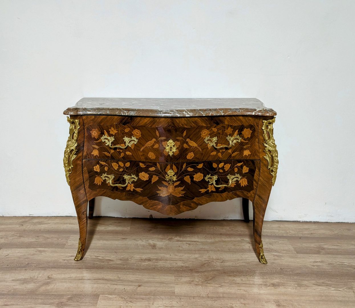 Palisander Kommode mit Intarsien / Frankreich um 1850
