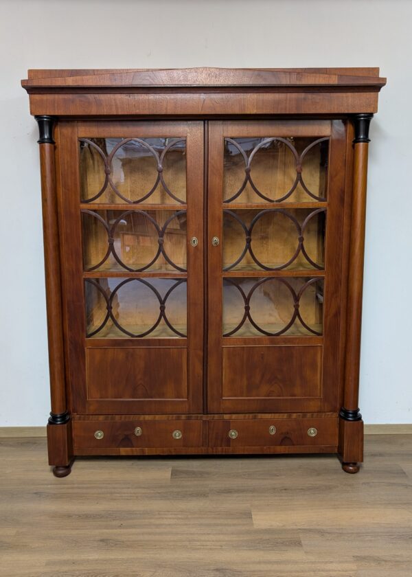 Biedermeier Vitrinenschrank / Mahagoni Vitrine