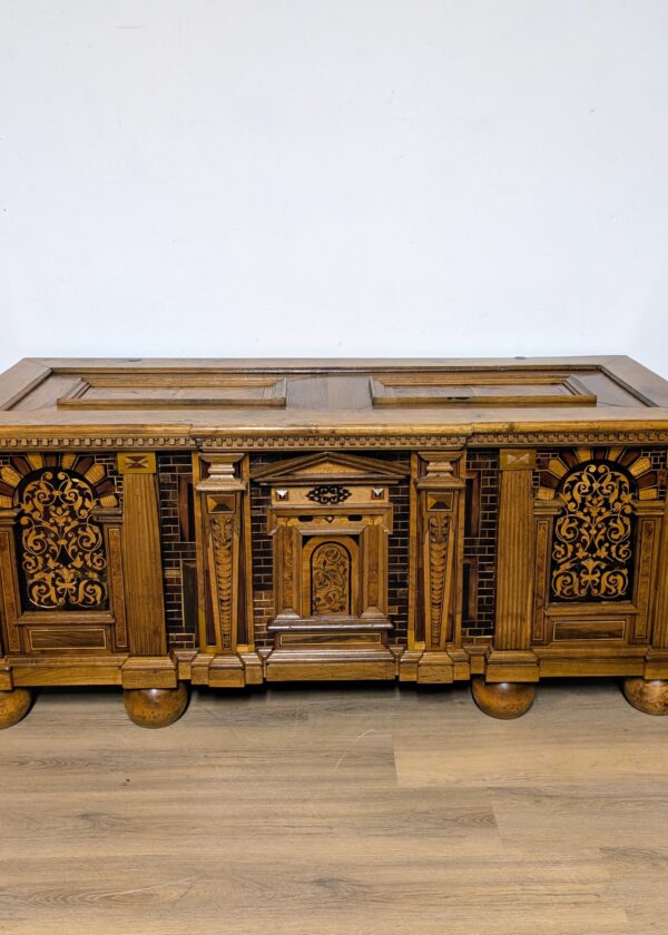 Renaissance Eiche Truhe