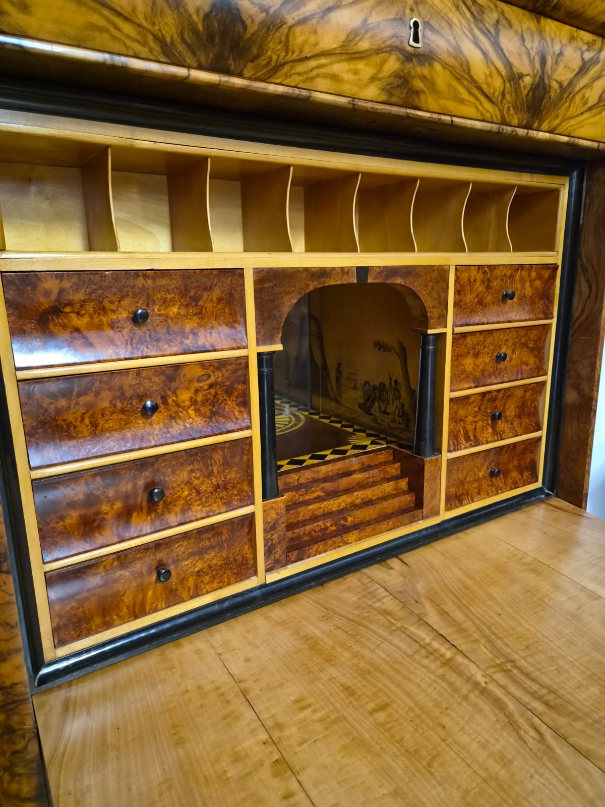 Biedermeier Nussbaum Sekretär – Bild 4