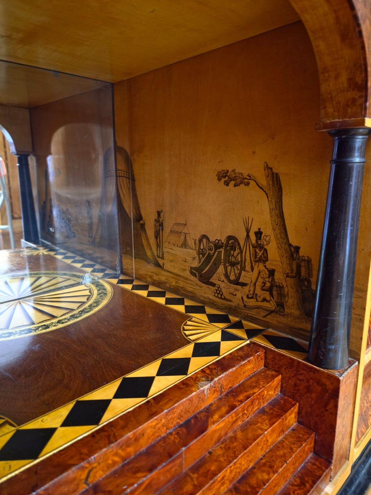 Biedermeier Nussbaum Sekretär – Bild 5