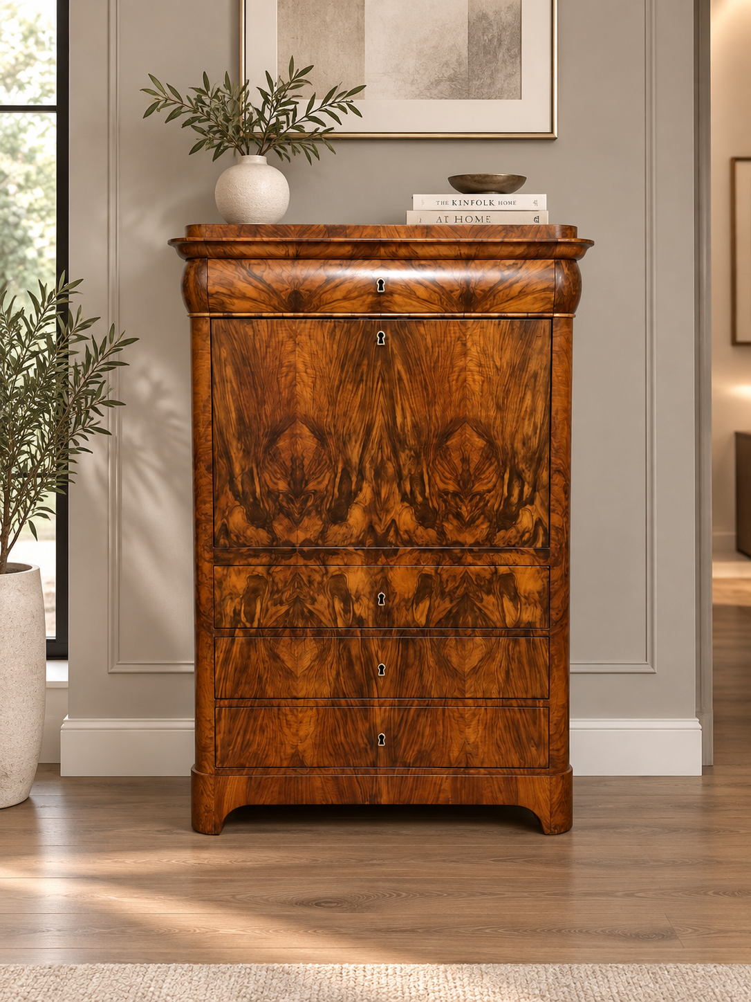 Biedermeier Nussbaum Sekretär